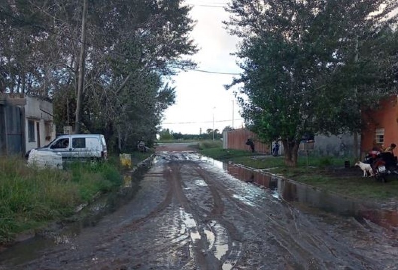 Carlos Pellegrini: piden terminar la obra para evitar inundaciones